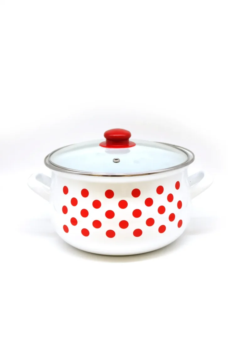 Bela retro šerpa sa crvenim tufnama