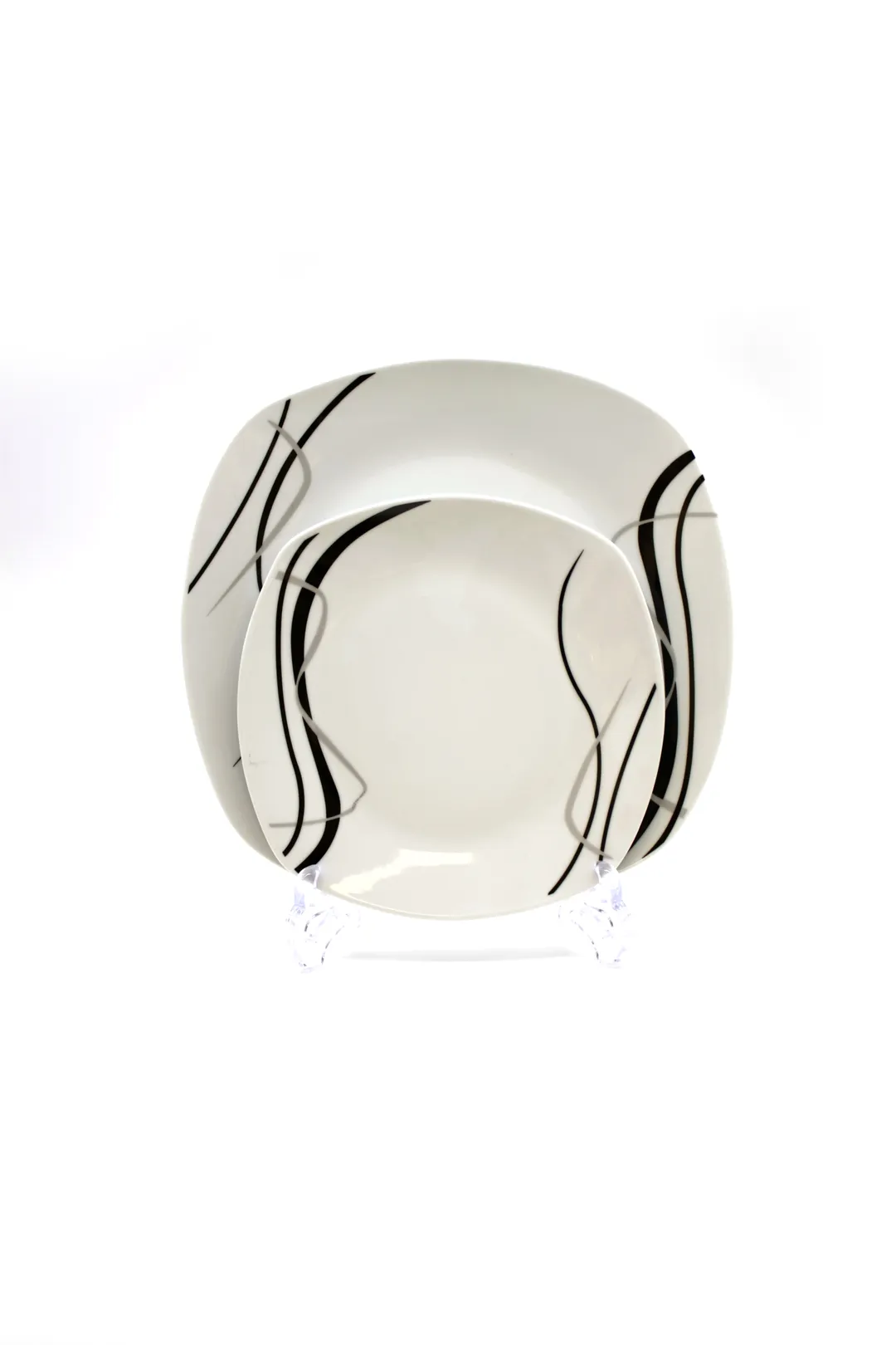 Dekorativni porcelanski set – unesite eleganciju u serviranje kolača i torti